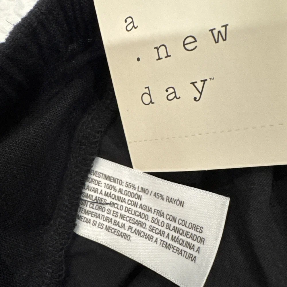 A New Day Black Linen Blend Pull On Shorts Size M Waistband High Waist - Picture 4 of 7